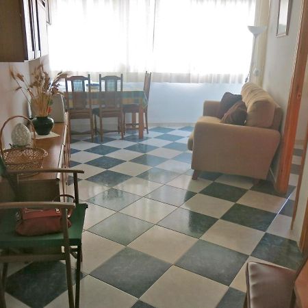 Oasis Junto Al Mar Apartment Torre Del Mar Exterior photo