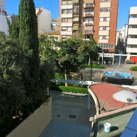 Oasis Junto Al Mar Apartment Torre Del Mar Exterior photo